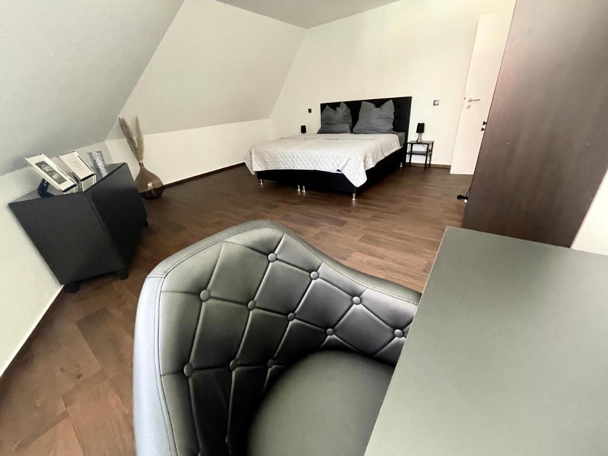 Ferienwohnung Augenblick - Stylisches Apartment In Der Besten Altstadtlage Von Érfurt Exterior foto